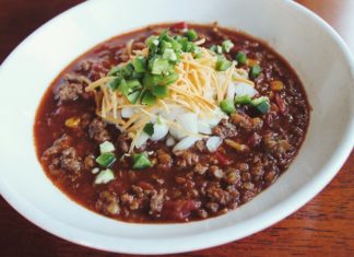 Chili Con Carne vom Dutchoven Martina