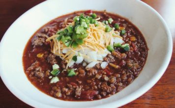 Chili Con Carne vom Dutchoven Martina