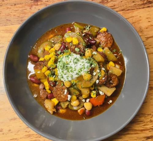 Chorizo im Dutch Oven mit Gemüse und Hülsenfrüchten 10