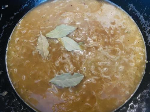 Zwiebelsuppe