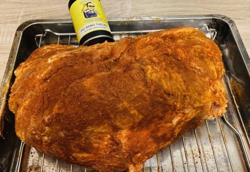 Pulled Pork aus dem Pelletsmoker mit Erdbeer-Avocado-Chili-Salsa 3